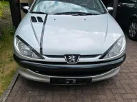 Używany Peugeot 206 75 KM (55 kW) 2004 Szary Hatchback