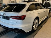 Gebraucht Audi RS6 Ambiente 600 PS (441 kW) 2023 Gletscherweiß metallic Kombi