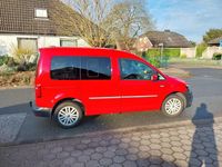 Gebraucht VW Caddy Trendline 131 PS (96 kW) 2019 Rot Van / Kleinbus