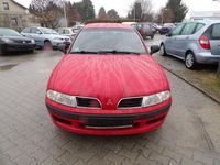 Gebraucht Mitsubishi Carisma 99 PS (72 kW) 2002 Rot Limousine