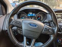 Używany Ford Focus Titanium 125 KM (91 kW) 2014 Czarny Sedan/Limuzyna