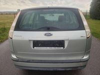 Gebraucht Ford Focus 109 PS (80 kW) 2006 Silber Kombi