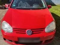 Używany VW Golf V 90 KM (66 kW) 2005 Czerwony Hatchback