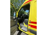 Gebraucht Mercedes Sprinter 163 PS (119 kW) 2011 Gelb Van