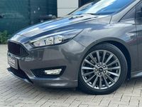 Gebraucht Ford Focus ST-Line 150 PS (110 kW) 2018 Grau Limousine