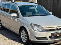 Gebraucht Opel Astra Edition 125 PS (91 kW) 2005 Pannacotta Kombi