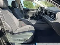 Gebraucht VW Passat Elegance 177 PS (130 kW) 2024 Grenadillschwarz metallic Kombi