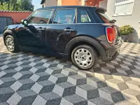 Gebraucht Mini Cooper D 90 PS (66 kW) 2018 Schwarz Kleinwagen