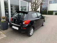 Gebraucht Mitsubishi Space Star Diamant Edition 71 PS (52 kW) 2020 Magicschwarz Limousine