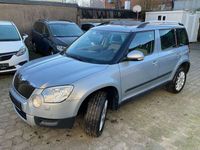 gebraucht Skoda Yeti 1,2 TSI, DSG, NAVI, BI - XENON, PDC, PANORAMA