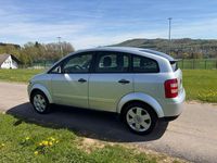 Usata Audi A2 75 CV (55 kW) 2003 Argento Utilitaria