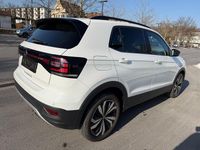 Gebraucht VW T-Cross IQ Drive 150 PS (110 kW) 2022 Weiß SUV
