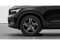 Gebraucht Volvo XC40 Core 163 PS (119 kW) 2024 Schwarz SUV