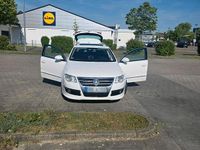 Second-hand VW Passat 140 CP (102 kW) 2009 Alb Hatchback