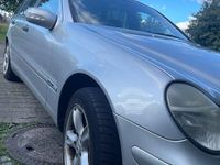 Gebraucht Mercedes C180 150 PS (110 kW) 2003 Silber Kombi