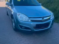 Gebraucht Opel Astra 116 PS (85 kW) 2009 Grün Kombi