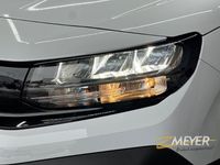 Neu Opel Combo 102 PS (75 kW) 2025 Weiß Limousine