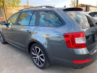 Second-hand Skoda Octavia 150 CP (110 kW) 2015 Gri Break