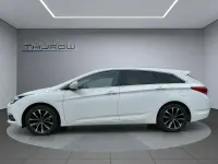 Gebraucht Hyundai i40 165 PS (121 kW) 2018 Pure white Kombi