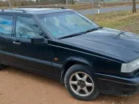 Second-hand Volvo 850 144 CP (105 kW) 1995 Negru Break
