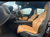 Gebraucht Volvo V60 CC Pro 150 PS (110 kW) 2025 Braun Kombi