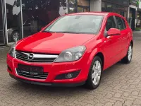 Gebraucht Opel Astra 140 PS (102 kW) 2009 Rot Limousine
