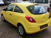 Gebraucht Opel Corsa Selection 60 PS (44 kW) 2009 Gelb Kleinwagen