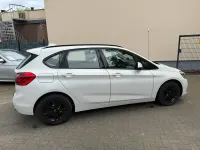 Gebraucht BMW 220 Sport Line 190 PS (139 kW) 2016 Weiß Kombi