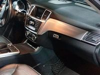 Gebraucht Mercedes ML350 258 PS (189 kW) 2012 Schwarz SUV