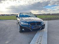 Gebraucht BMW 320 184 PS (135 kW) 2011 Schwarz Kombi