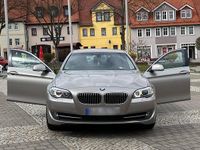 Gebraucht BMW 530 258 PS (189 kW) 2011 Silber Limousine