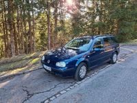 Gebraucht VW Golf IV Trendline 101 PS (74 kW) 2005 Blau Kombi