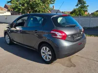 Gebraucht Peugeot 208 68 PS (50 kW) 2014 Grau Kleinwagen