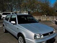 Gebraucht VW Golf III 90 PS (66 kW) 1995 Silber Kleinwagen