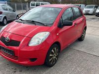 Gebraucht Toyota Yaris 69 PS (50 kW) 2007 Rot Kleinwagen