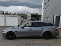 Gebraucht BMW 525 197 PS (144 kW) 2010 Grau Kombi