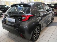 gebraucht Toyota Yaris Hybrid Yaris1.5 Team D Comfort-Paket LED ACC Sitzheizung Smart-Key