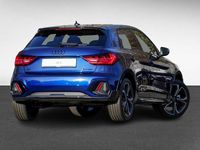 Neu Audi A1 Sport 116 PS (85 kW) 2025 Navarrablau metallic mythosschwa Limousine