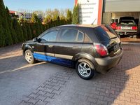 Gebraucht Kia Rio 97 PS (71 kW) 2010 Schwarz Limousine