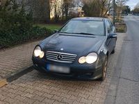 Gebraucht Mercedes C180 143 PS (105 kW) 2005 Schwarz Coupé