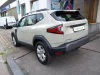 Neu Dacia Duster Expression 122 PS (89 kW) 2026 Sand beige SUV