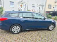 Gebraucht Ford Focus Trend 95 PS (69 kW) 2020 Blau Limousine