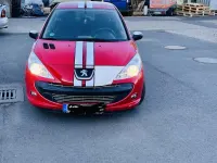 Gebraucht Peugeot 206 75 PS (55 kW) 2011 Limousine