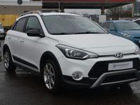 Gebraucht Hyundai i20 Active 101 PS (74 kW) 2020 Weiß Kleinwagen
