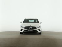 Gebraucht Mercedes CLA180 Progressive 136 PS (100 kW) 2020 Weiß Limousine