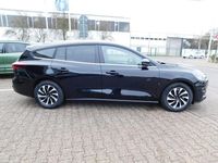 Neu Ford Focus Titanium 116 PS (85 kW) 2025 Schwarz Limousine