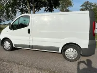 Gebraucht Renault Trafic 90 PS (66 kW) 2012 Weiß Van / Kleinbus