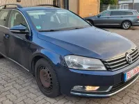 Usata VW Passat Comfortline 140 CV (102 kW) 2014 Blu Berlina