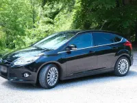 Usado Ford Focus Titanium 125 CV (91 kW) 2014 Negro Berlina