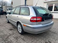 Gebraucht Volvo V40 Comfort 122 PS (89 kW) 2001 Silber Kombi